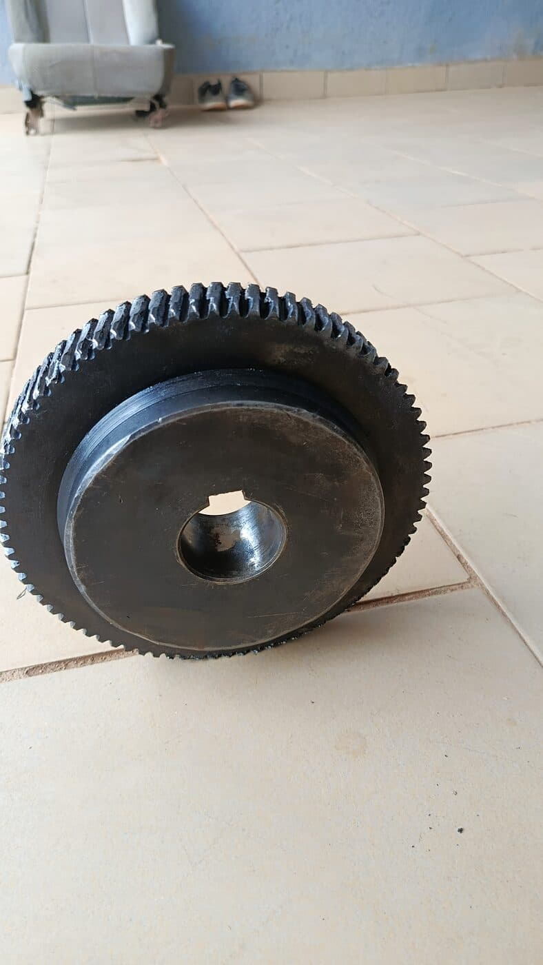 Roue dentée avec rainure de clavette