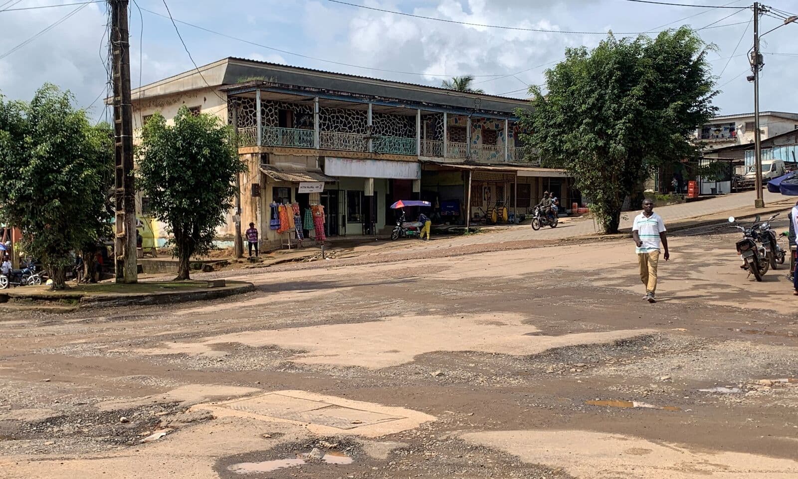 Rond point quartier Damour
